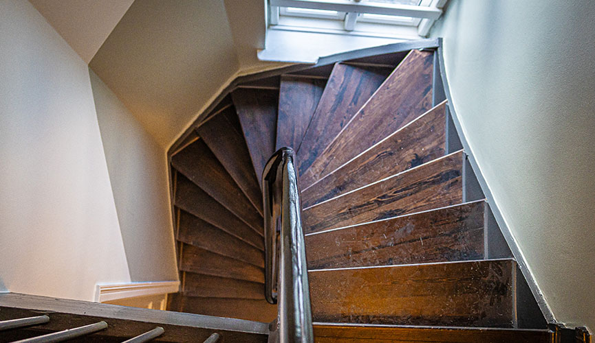 Maling af trappeopgang